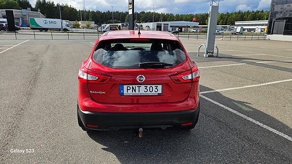 Nissan Qashqai 2 of 10