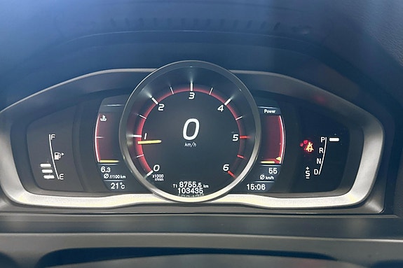 Volvo V60 10 of 21