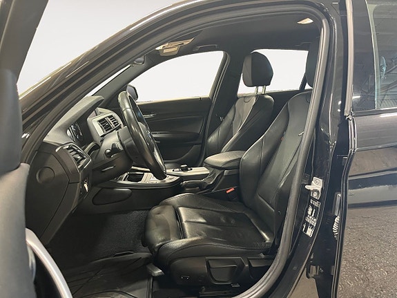 BMW 118i 9 of 26