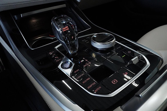BMW X7 9 of 14