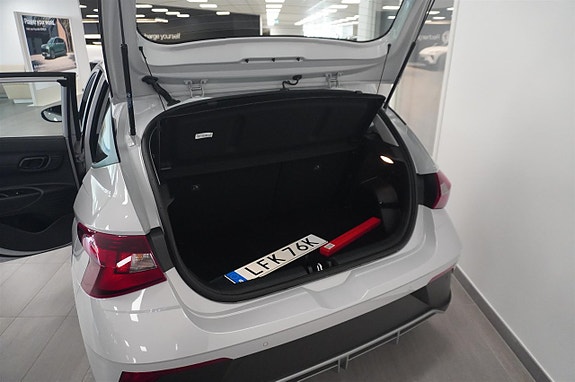 Hyundai i20 9 of 14