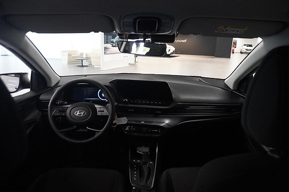 Hyundai i20 10 of 14