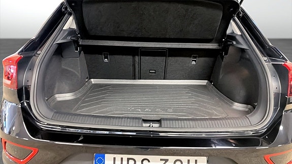 Volkswagen T-Roc 13 of 13