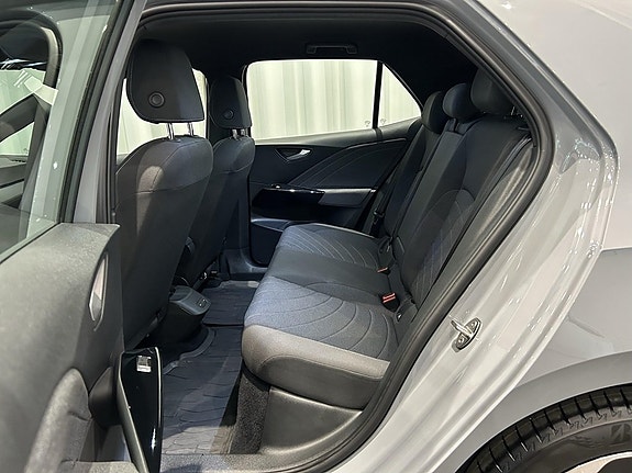 Volkswagen ID.3 7 of 13