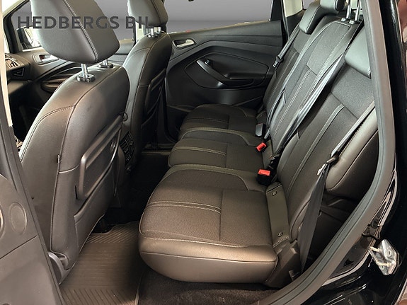 Ford C-Max 8 of 18