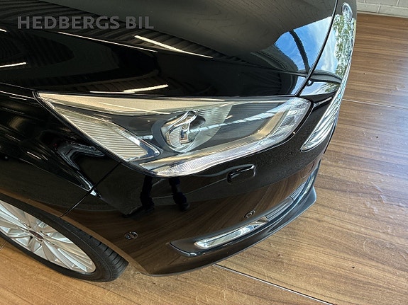 Ford C-Max 13 of 18