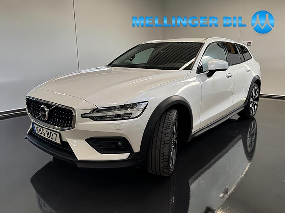 Volvo V60 Cross Country 5 of 20
