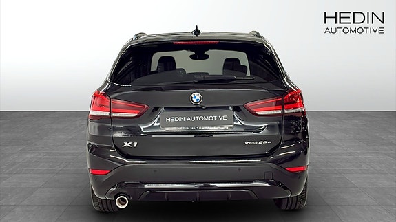 BMW X1 7 of 10