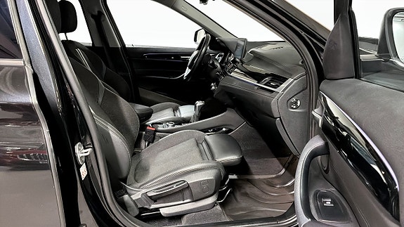 BMW X1 3 of 10