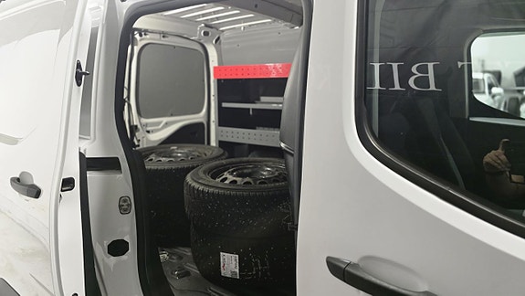 Citroen Berlingo 12 of 29