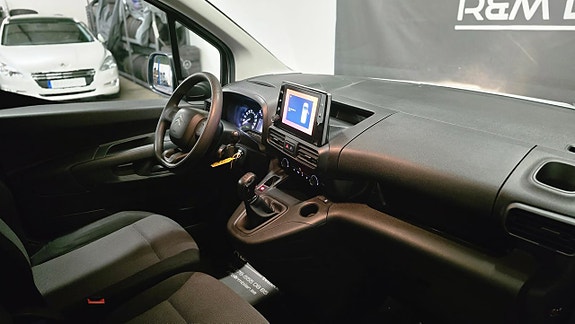 Citroen Berlingo 15 of 29