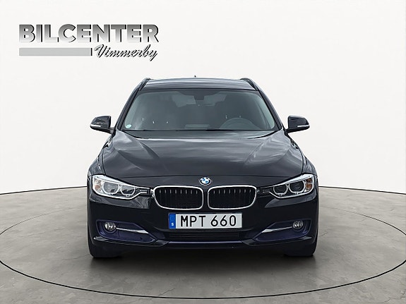 BMW 318d 9 of 18