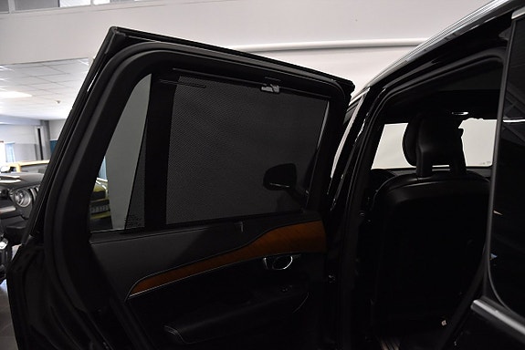 Volvo XC90 21 of 30