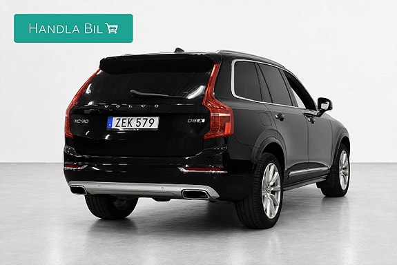 Volvo XC90 5 of 30