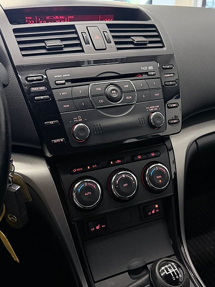 Mazda 6 6 of 12
