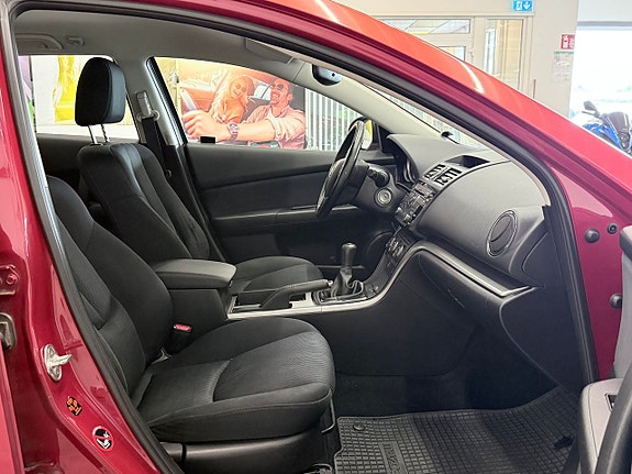 Mazda 6 7 of 12