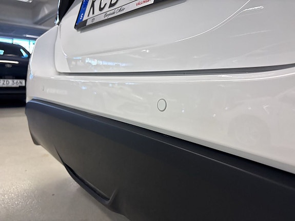 Toyota Yaris 12 of 16