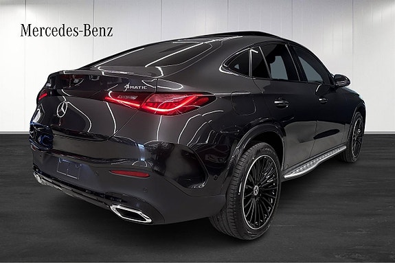Mercedes-Benz GLC300 de 4 of 12