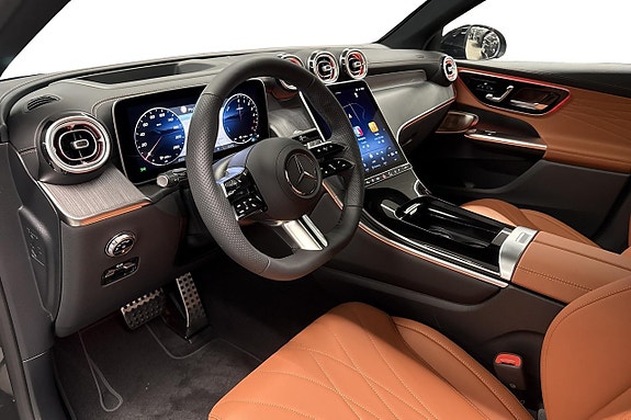 Mercedes-Benz GLC300 de 6 of 12