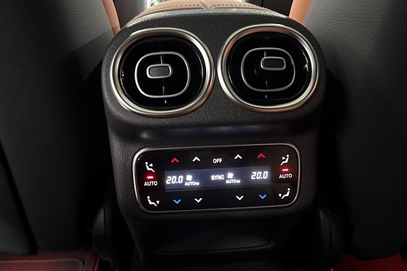 Mercedes-Benz GLC300 de 12 of 12