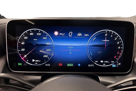 Mercedes-Benz GLC300 de 7 of 12