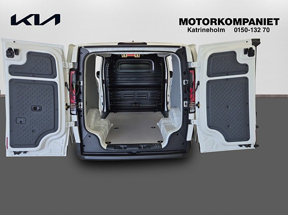 Kia PV5 13 of 14