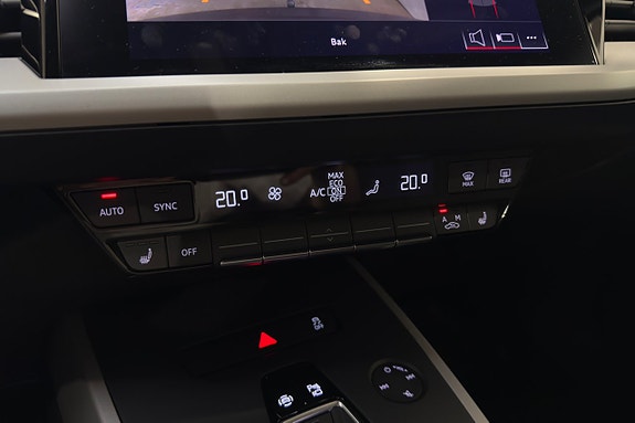 Audi Q4 e-tron 22 of 27