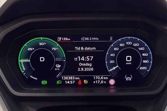 Audi Q4 e-tron 12 of 27