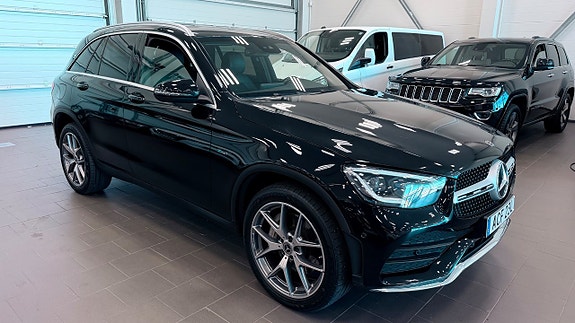 Mercedes-Benz GLC300 de