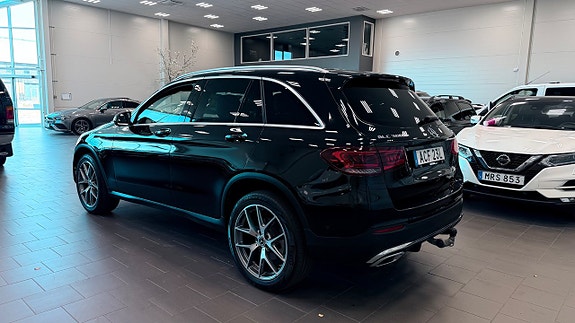 Mercedes-Benz GLC300 de 6 of 22