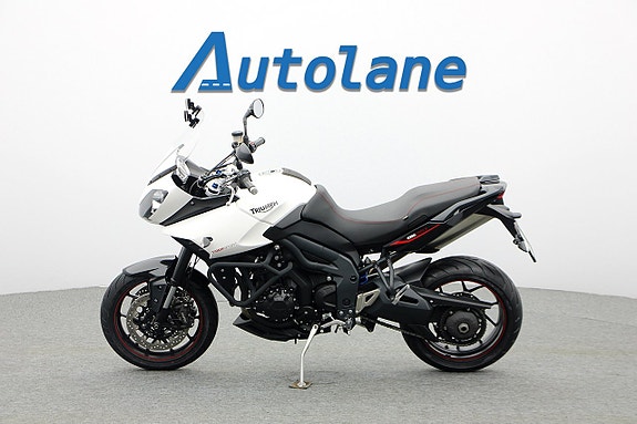 Triumph Tiger Sport 1050 *Nyservad & Nya Däck, Värmehandtag 9 of 27
