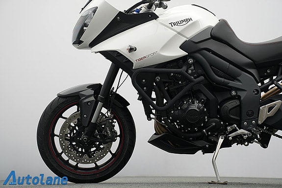 Triumph Tiger Sport 1050 *Nyservad & Nya Däck, Värmehandtag 13 of 27