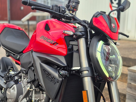 Ducati Monster+ V2 *Lågmilad* 5 of 8