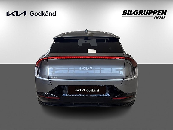 Kia EV6 5 of 16