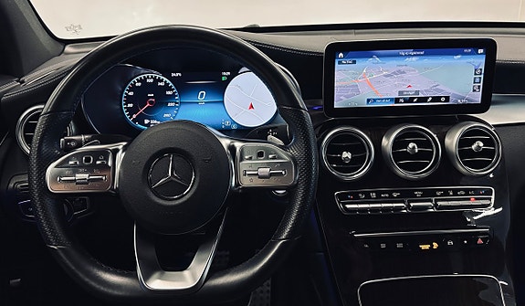 Mercedes-Benz GLC220 d 11 of 12