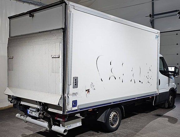Iveco Daily 2 of 10