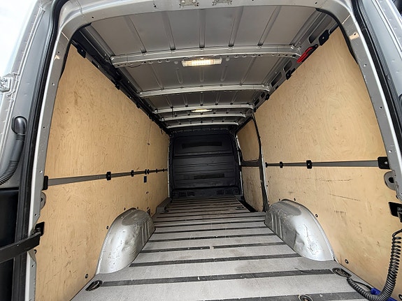 Volkswagen Crafter 35 5 of 12