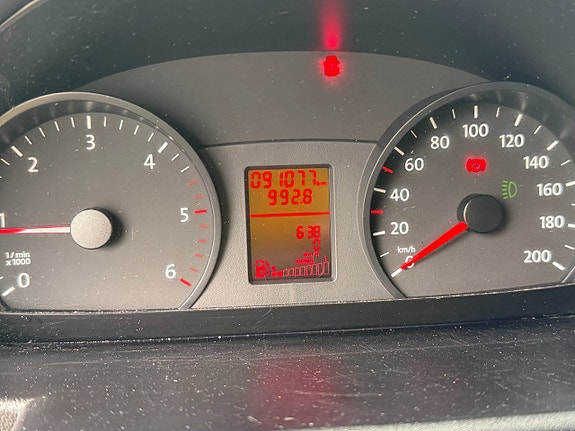 Volkswagen Crafter 35 11 of 12