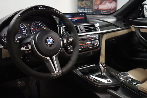 BMW M4 8 of 30