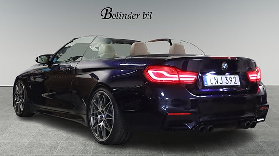 BMW M4 4 of 30