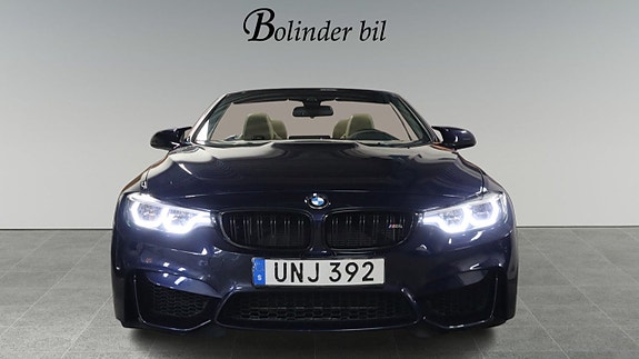 BMW M4 2 of 30