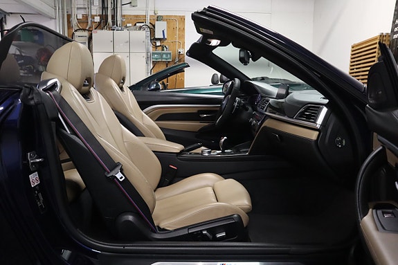BMW M4 10 of 30