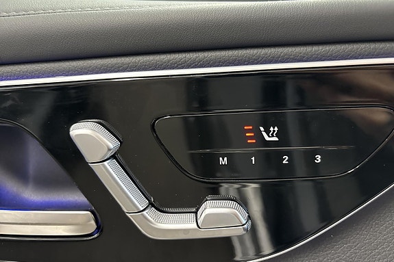 Mercedes-Benz GLC300 de 21 of 23