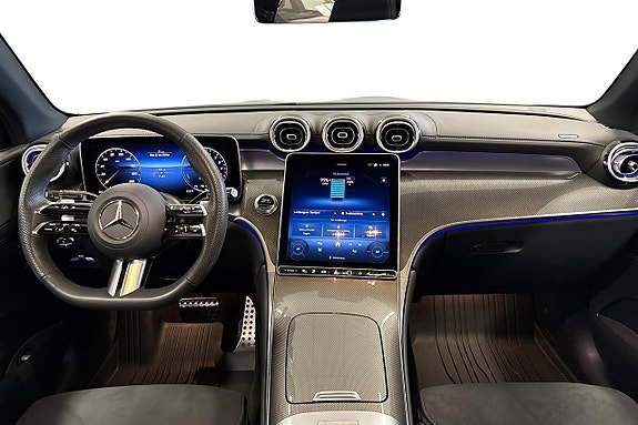 Mercedes-Benz GLC300 de 11 of 23