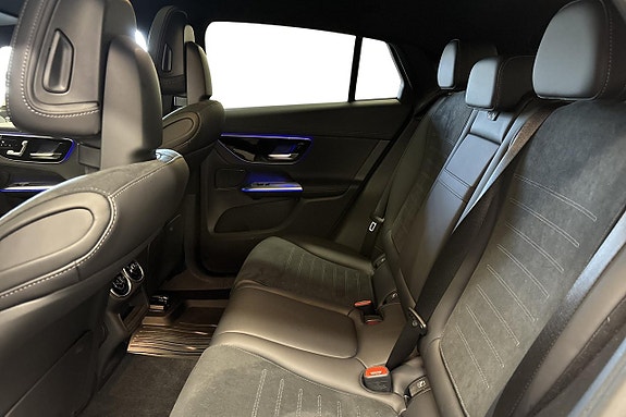 Mercedes-Benz GLC300 de 13 of 23