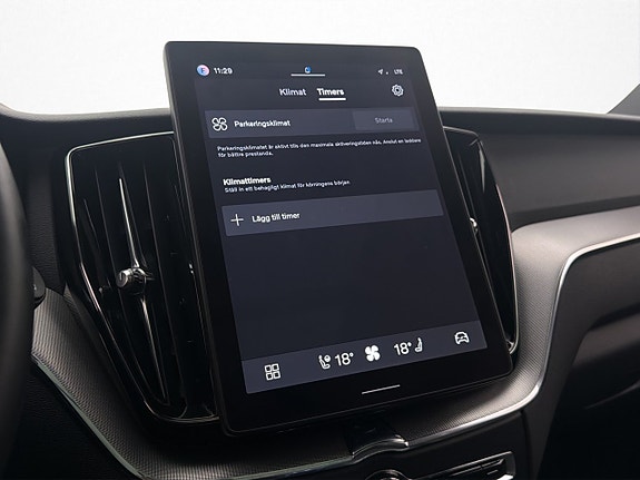Volvo XC60 25 of 30