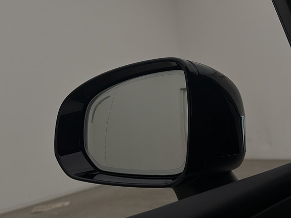 Volvo XC60 17 of 30