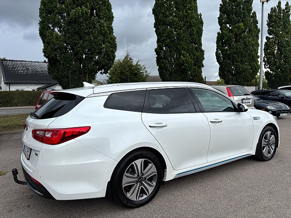 Kia Optima 7 of 15