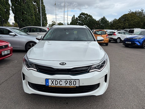 Kia Optima 3 of 15