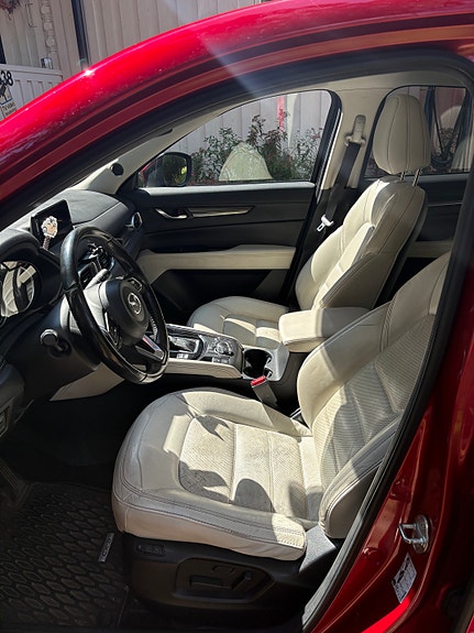 Mazda CX-5 5 of 6